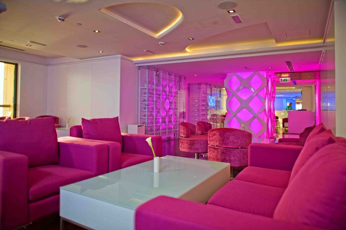  New Album of Hilton Dubai The Walk The Walk, Jumeirah Beach Residence - Photo 5 of 23