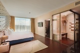Presidential Suite Bedroom DoubleTree by Hilton Hotel Cluj - City Plaza 9-13 Sindicatelor Street 