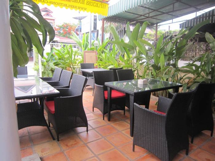                                 Profile Photos of Reflections Art Boutique Hotel #0545 Wat Bo Street, Sangkat Salarkareuk - Photo 5 of 24