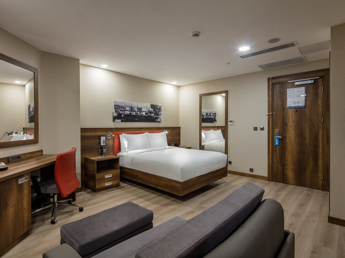 Guestroom Profile Photos of Hampton by Hilton Canakkale Gallipoli Kemal Reis Cad No:25 - Photo 3 of 15