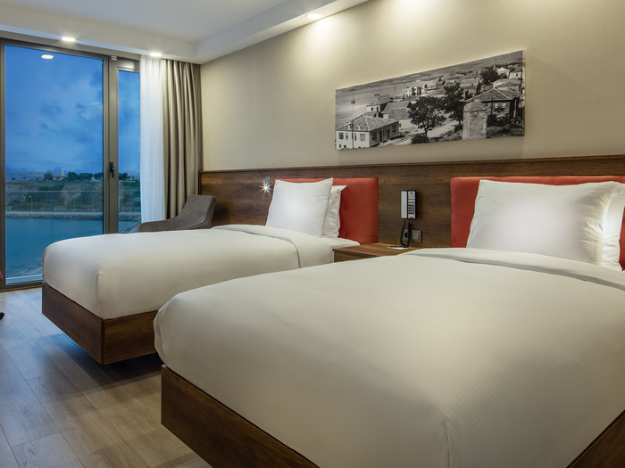 Guestroom Profile Photos of Hampton by Hilton Canakkale Gallipoli Kemal Reis Cad No:25 - Photo 5 of 15