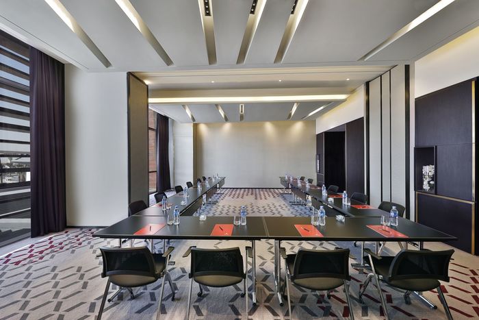 Al Mirqab Meeting Room AlRayyan Hotel Doha, Curio Collection by Hilton of AlRayyan Hotel Doha, Curio Collection by Hilton Mall of Qatar, Al Rayyan - Photo 9 of 13
