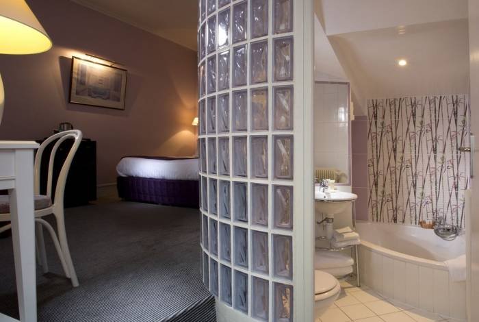  Profile Photos of Hotel Etoile Pereire 146, boulevard Pereire - Photo 9 of 12