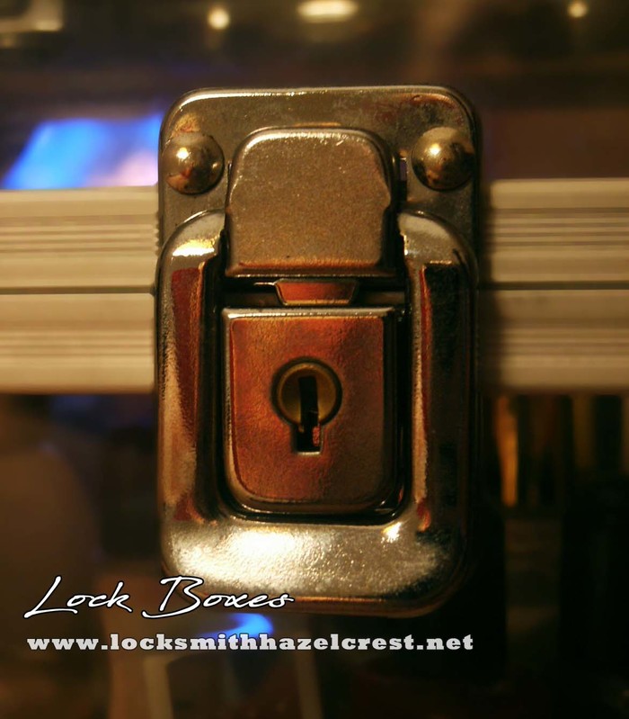 Hazel Crest Lock Boxes Profile Photos of Locksmith Hazel Crest 2711 Larkspur Ln - Photo 4 of 8