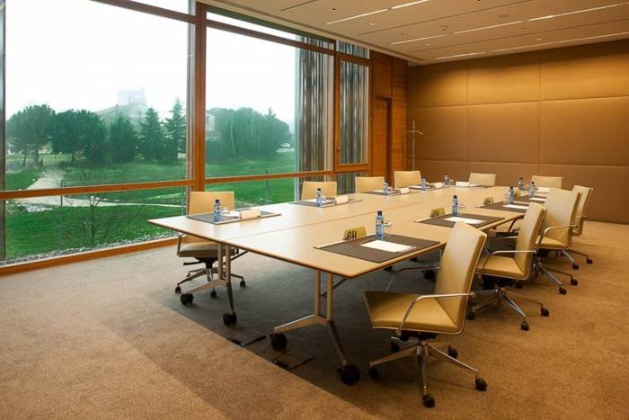 Meeting Room New Album of DoubleTree by Hilton Hotel & Conference Center La Mola Cami dels Plans de Can Bonvilar s/n - Photo 9 of 13