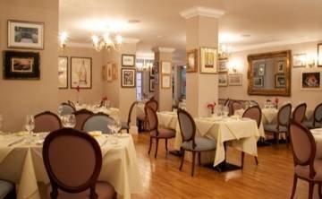  Profile Photos of Legacy Dukes Head Hotel 5-6 Tuesday Market Place - Photo 2 of 2