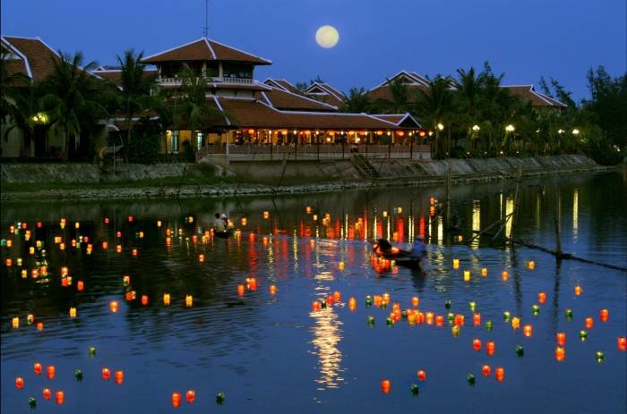 Daily Lantern on the river at Hoi An Beach Resort Profile Photos of Hoi An Beach Resort 01 Cua Dai Street - Photo 27 of 34