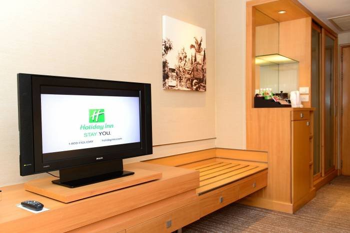 Superior Room Profile Photos of Holiday Inn Bangkok 971 Phloen Chit Road, Pathum Wan - Photo 15 of 19
