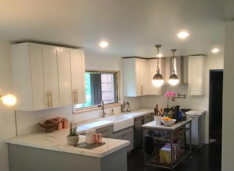  Profile Photos of Grants Painting 5508 Elmwood Ave #320 - Photo 3 of 4