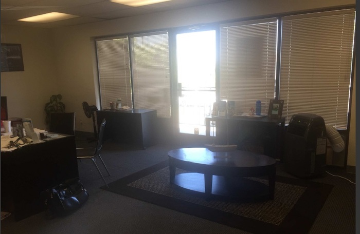  Profile Photos of TFC Title Loans - Lancaster 43943 Sierra Hwy, Suite G - Photo 4 of 4
