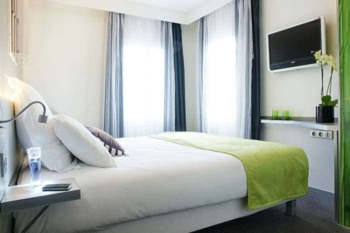  Profile Photos of Hotel du Cadran 10, rue du Champ de Mars - Photo 13 of 14