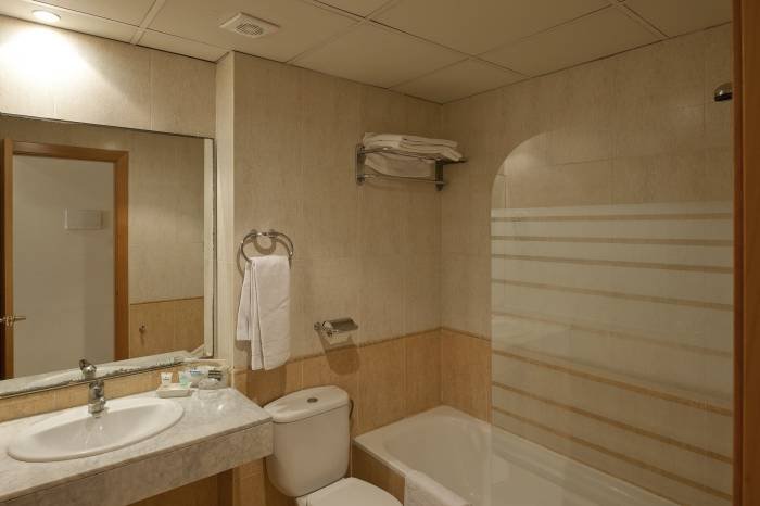  Profile Photos of Hotel Moderno Barcelona Carrer de lâ€™Hospital, 11 - Photo 9 of 9