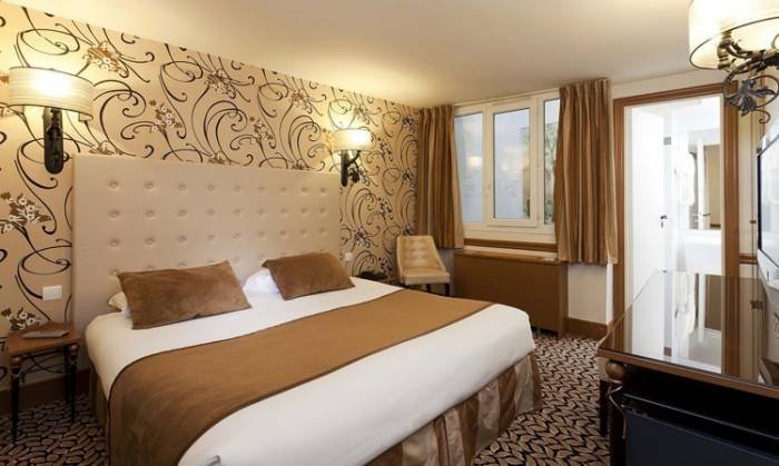  Profile Photos of Hotel des Ducs dâ€™Anjou 1, rue Sainte Opportune - Photo 7 of 15
