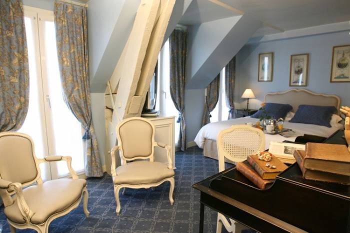  Profile Photos of Hotel des Ducs dâ€™Anjou 1, rue Sainte Opportune - Photo 9 of 15