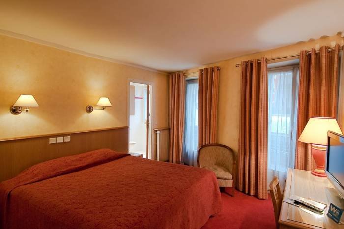  Profile Photos of Hotel Ouest 3, rue du Rocher - Photo 2 of 13