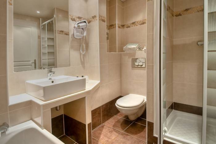  Profile Photos of Hotel Ouest 3, rue du Rocher - Photo 5 of 13