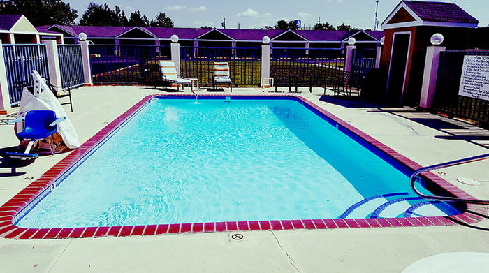  Profile Photos of Motel 6 Enterprise 101 Access Road - Photo 5 of 5