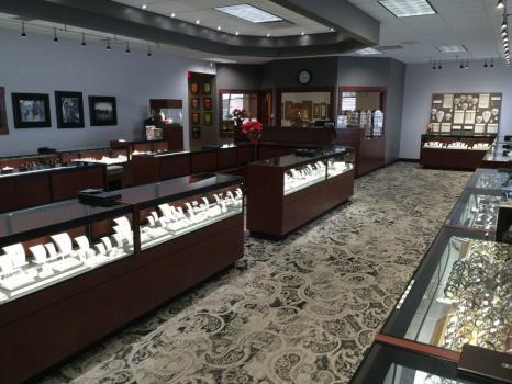  Profile Photos of The Diamond Room 3501 W. 57th Street - Photo 4 of 4