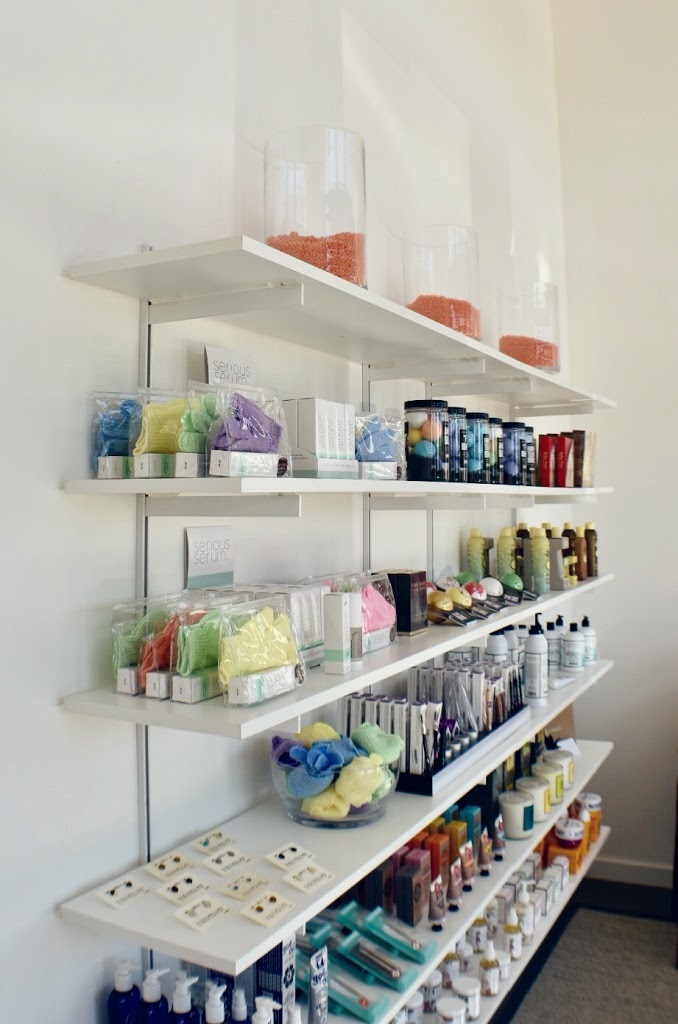  New Album of Urban Waxx Hazel Dell 7904 NE 6th Ave Suite 116 - Photo 6 of 9