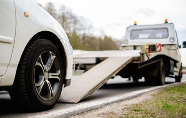 service-towing-tow-truck-local-perth New Album of Many Autos - Car Servicing Repair & MOT Center, Garage in UK Unit 4 Tunbridge Jones Industrial Estate, Cradock Road - Photo 5 of 5