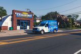  Woodfield Laundromat Express 169 Woodfield Road 