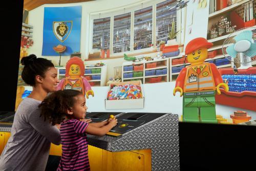  Profile Photos of LEGOLAND Discovery Center Arizona 5000 S Arizona Mills Cir, Ste 135 - Photo 4 of 4