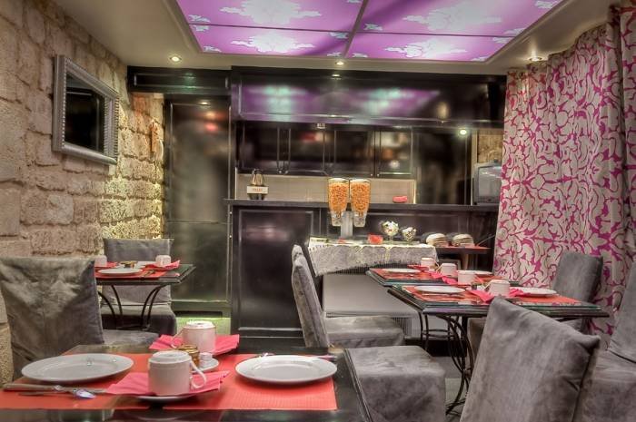  Profile Photos of Hotel Etoile Trocadero 21 Rue Saint Didier - Photo 4 of 8