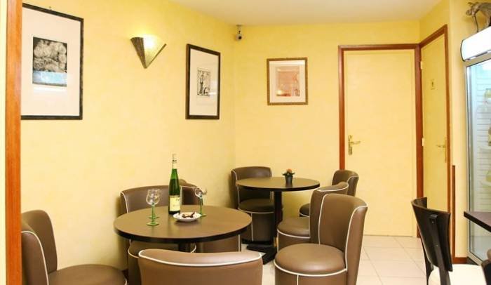  Profile Photos of Hotel de l'Europe 98, boulevard de Magenta - Photo 3 of 8