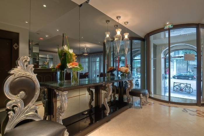  Profile Photos of Hotel Elysees Ceramic 34, avenue de Wagram - Photo 2 of 9