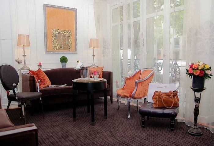  Profile Photos of Hotel Elysees Ceramic 34, avenue de Wagram - Photo 4 of 9