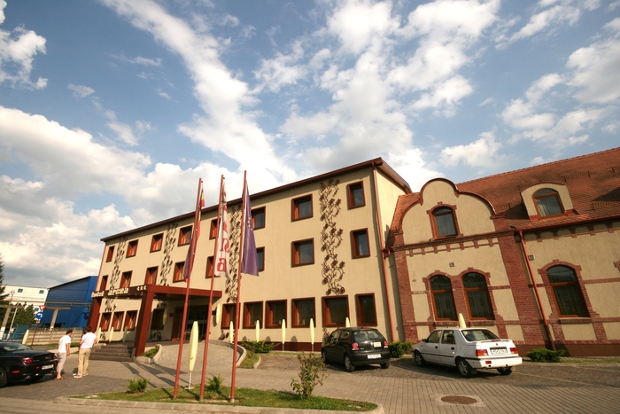  Profile Photos of Hotel Arena TamÃ¡s ErnÅ‘ - Photo 4 of 8