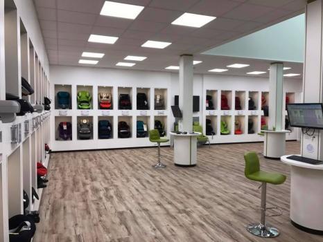  New Album of In Car Safety Centre 16 Dunsby Road, Redmoor - Photo 3 of 3