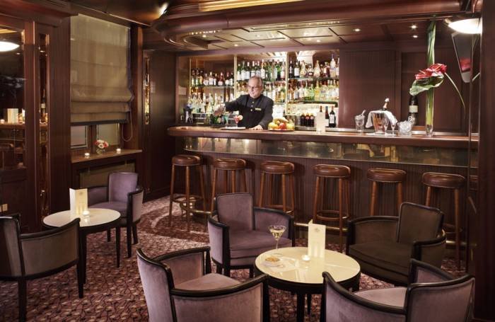  Profile Photos of Hotel Splendid Etoile 1 Avenue Carnot - Photo 4 of 14