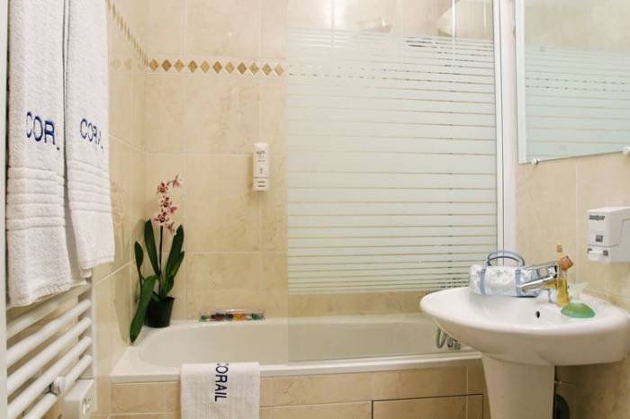  Profile Photos of Hotel Corail 23, rue de Lyon, - Photo 6 of 7