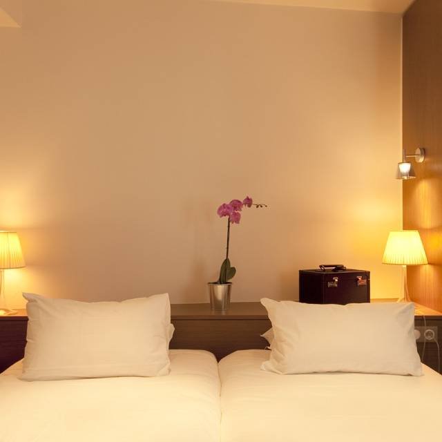  Profile Photos of Hotel le ColisÃ©e 6 rue du ColisÃ©e - Photo 10 of 10