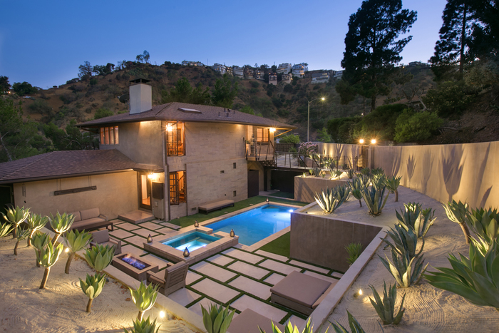  Media of Luxury Image 7190 Sunset Blvd, Suite 555 - Photo 3 of 16