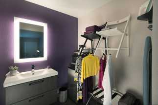  Profile Photos of Hotel Iris 625 Hotel Circle South - Photo 3 of 6