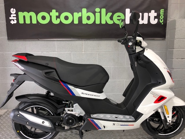 Peugeot Speedfight 50cc Motorcycles of The Motorbike Hut Unit 3, Titan House, Lowick Close, Newby Industrial Estate - Photo 5 of 32
