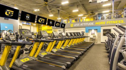  New Album of Chuze Fitness 3693 S. 16th Ave - Photo 2 of 3