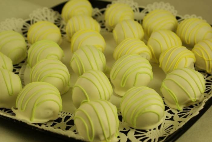  Delicious Cookies of Ingallina's Box Lunch a Corporate Catering Company Los Angeles 2010 Wilshire Blvd STE R - Photo 6 of 10