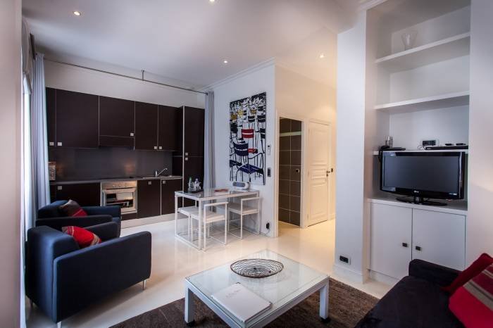  Profile Photos of Residence and Spa Le Prince Regent 28, rue Monsieur le Prince - Photo 1 of 12