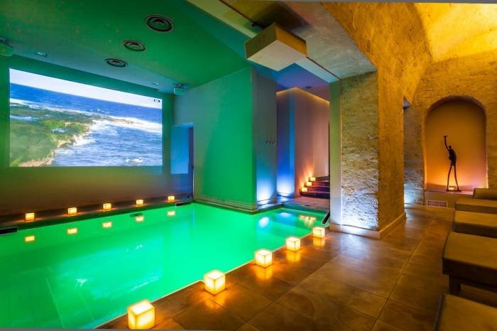  Profile Photos of Residence and Spa Le Prince Regent 28, rue Monsieur le Prince - Photo 4 of 12