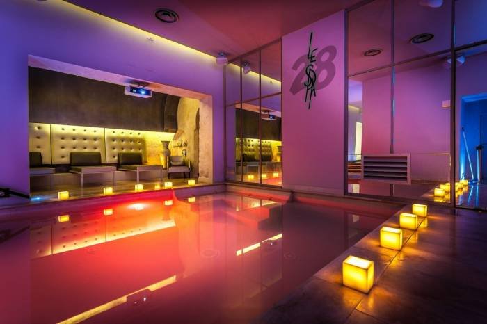  Profile Photos of Residence and Spa Le Prince Regent 28, rue Monsieur le Prince - Photo 5 of 12