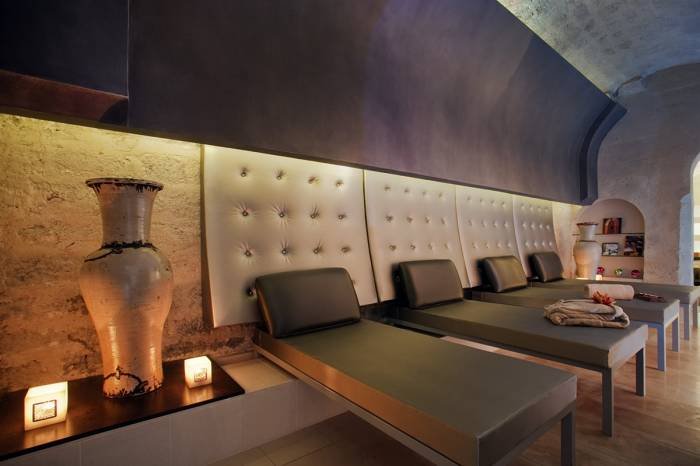  Profile Photos of Residence and Spa Le Prince Regent 28, rue Monsieur le Prince - Photo 10 of 12