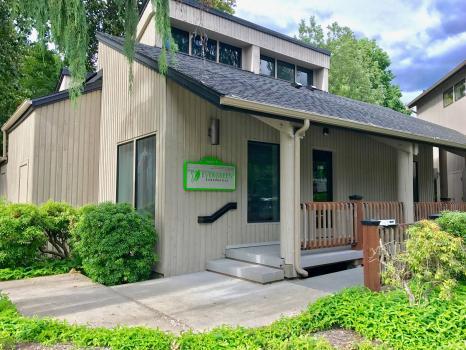 Profile Photos of Evergreen Endodontics 600 NW Gilman Blvd, Suite A - Photo 4 of 4