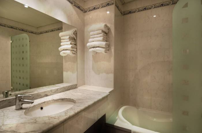  Profile Photos of Hotel Claude Bernard 43, rue des Ecoles - Photo 7 of 13