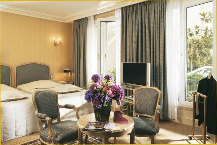  Profile Photos of Hotel Rochester Champs Elysees 92 rue La BoÃ©tie - Photo 2 of 11