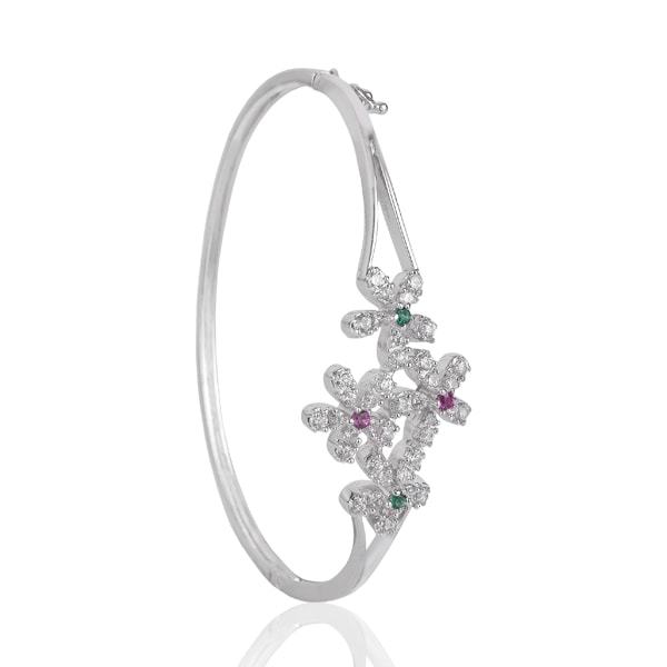  Silver Bracelet of Tiara Fashion Jewellery 2/69 Sahyog Building, Sv Road, Opposite Lohana Samaj Hall, Behind Central Bank, Kandivali West - Photo 1 of 11