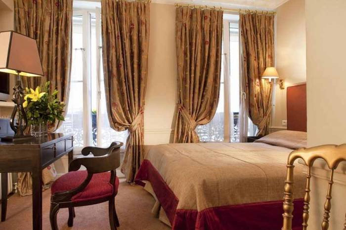  Profile Photos of Hotel Saint Thomas dâ€™Aquin 3 rue du PrÃ© aux Clercs - Photo 3 of 8