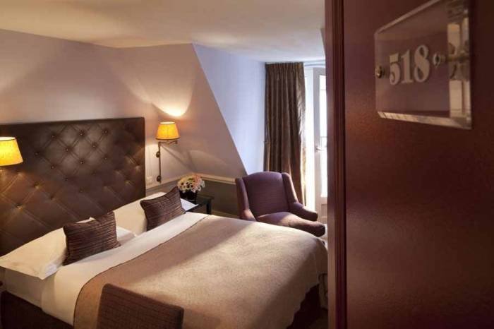  Profile Photos of Hotel Saint Thomas dâ€™Aquin 3 rue du PrÃ© aux Clercs - Photo 5 of 8